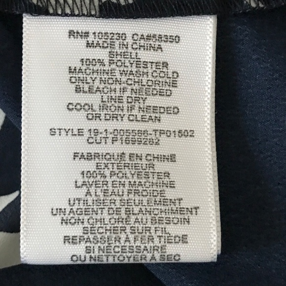 JOIE Eilga Floral Split Neck Blouse Navy White Top Women’s Size Large - Picture 10 of 16